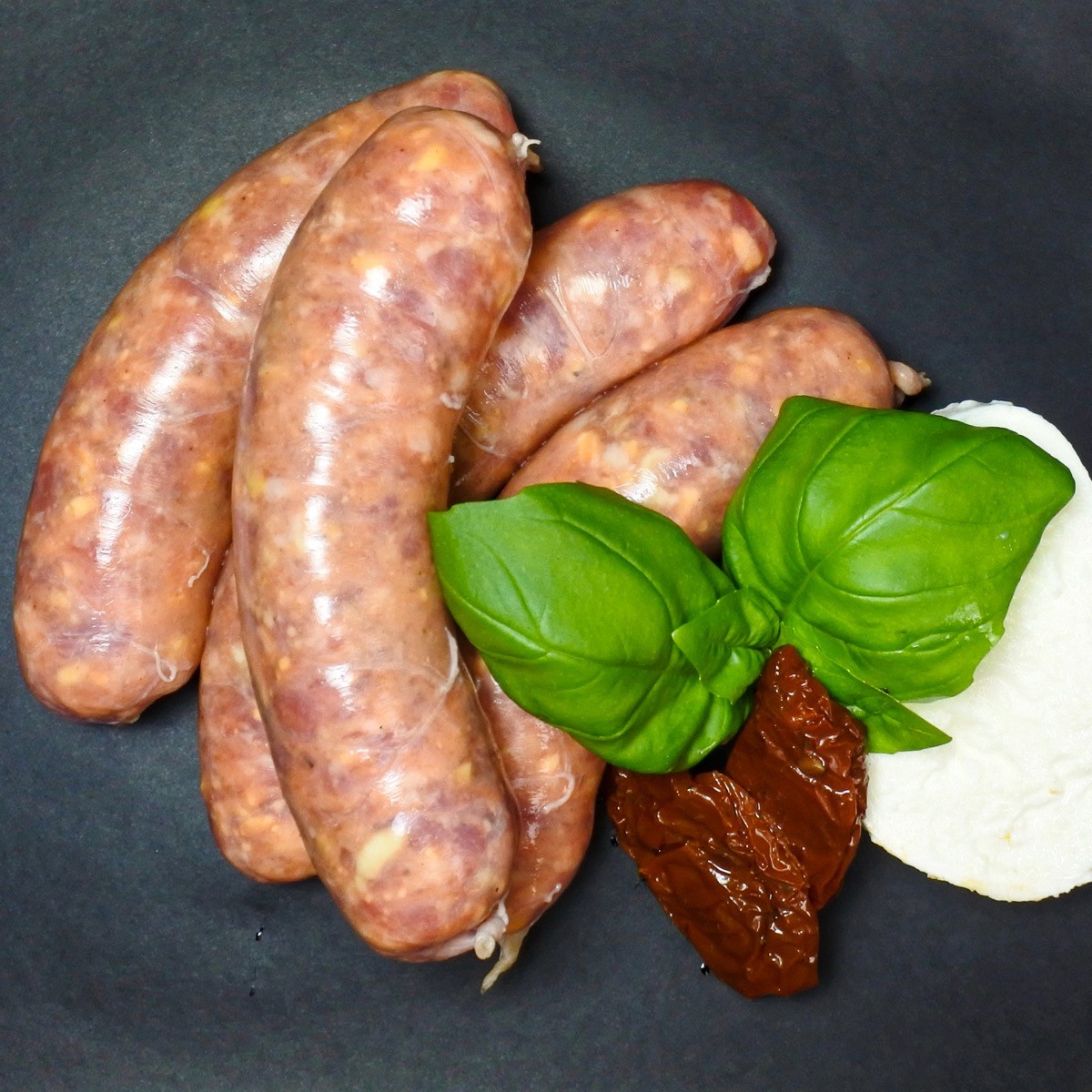 Braadworst Livar | Mozzarella basilicum zontomaat