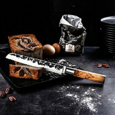 Forged olive broodmes banaanbrood