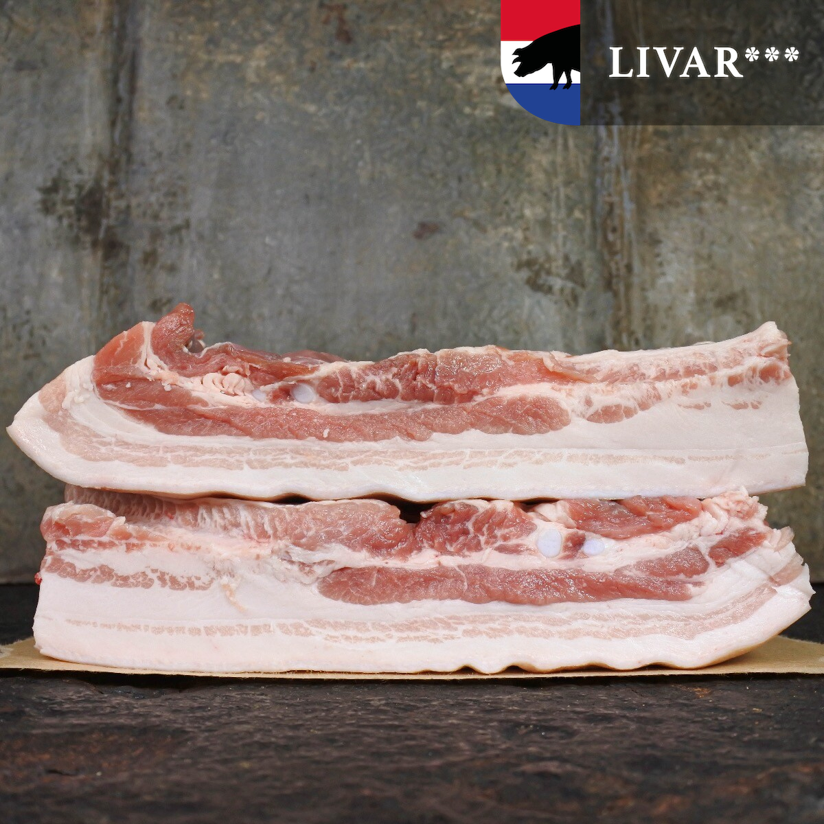 Buikspek met zwoerd Livar (Buikspek met zwoerd Livar -1200~1300g)