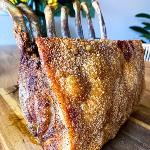 Porkroast frenched rack LIVAR (met zwoerd)