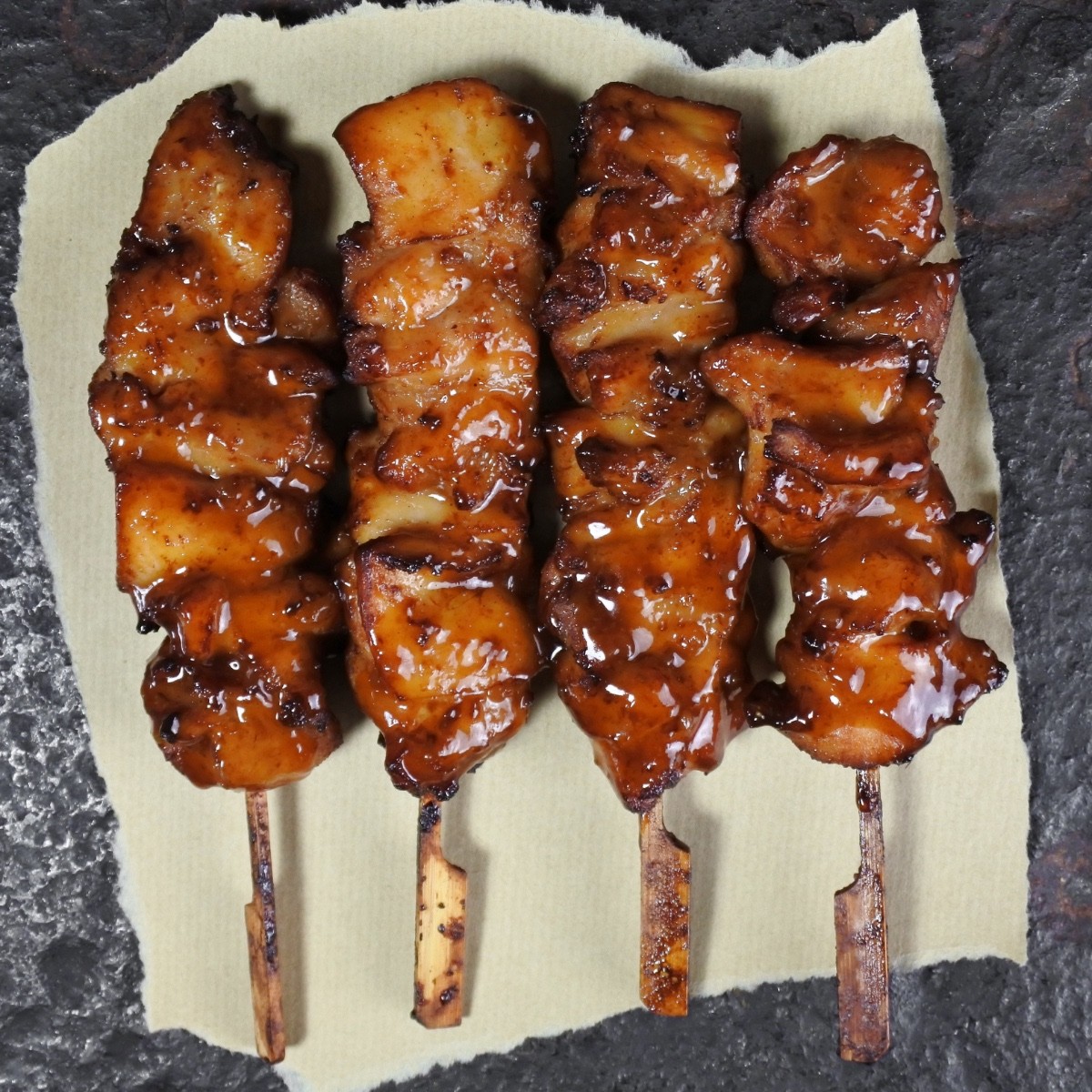 Voorgegaarde kipdijsate | Teriyaki