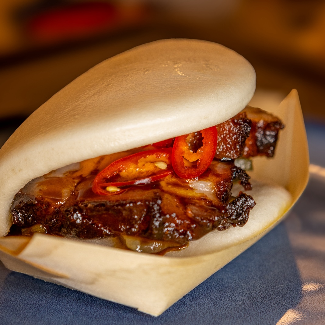 Bao buns met langzaam gegaard buikspek