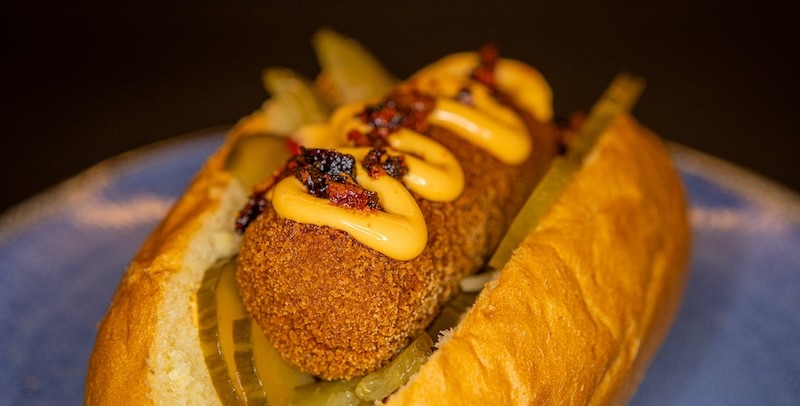 Brioche broodje rendang kroket