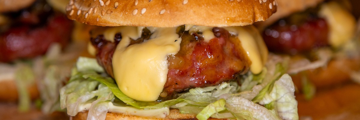 Cheddar/Jalapeno Burger Bagels