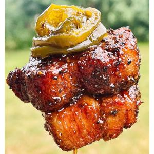Pork belly burnt ends met pickled jalapeno