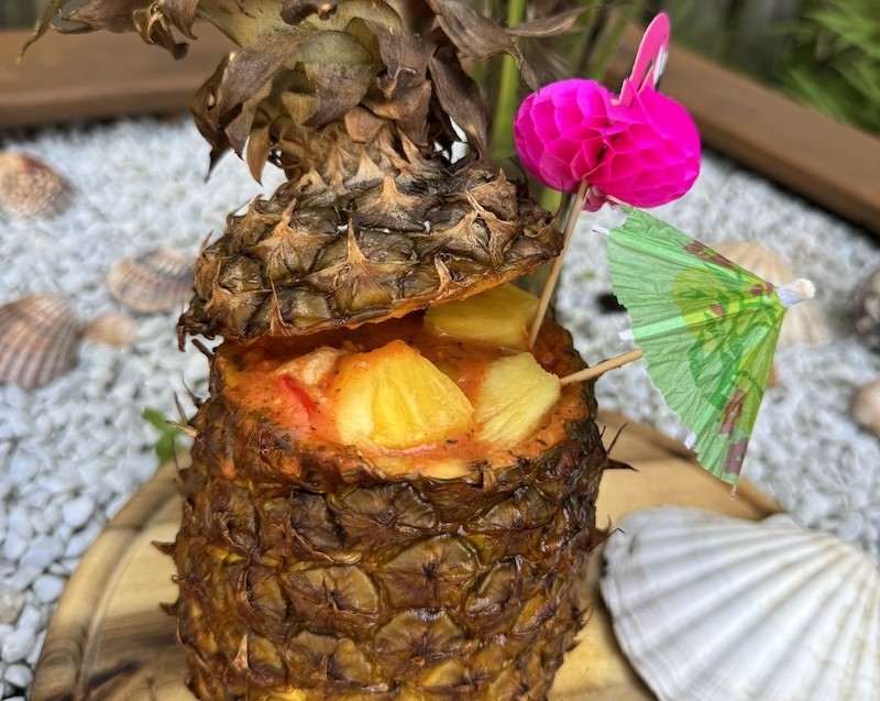 Kip Piña Colada stoofpot