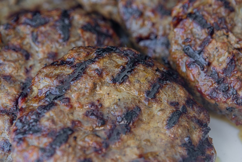 Burgers op de BBQ